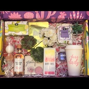 Mom’s night in Curated Box